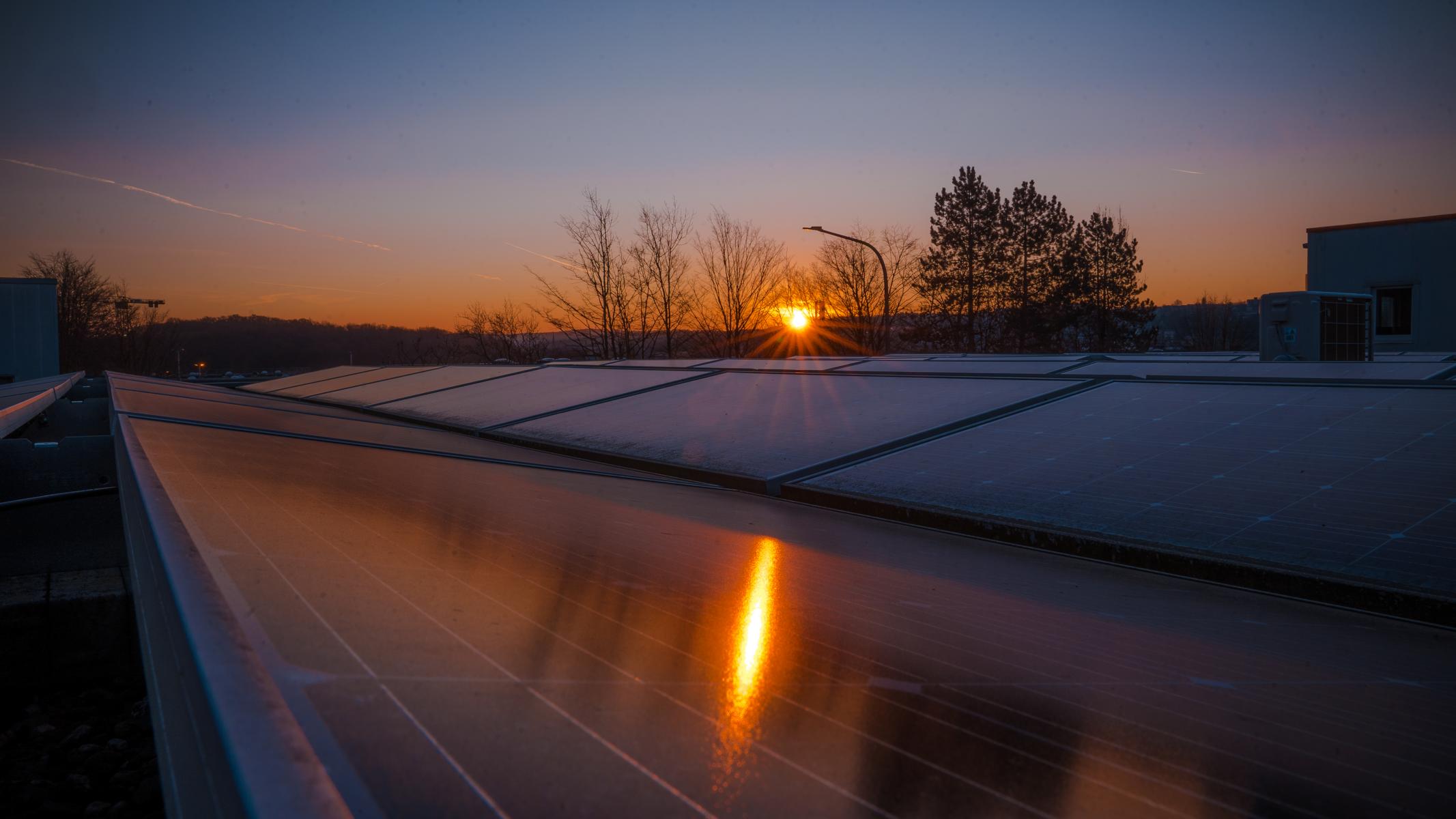 Sonnige Tage sorgen für einen sehr guten Energieertrag